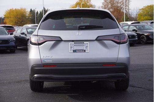 Solar Silver Metallic 2026 Honda HR-V LX