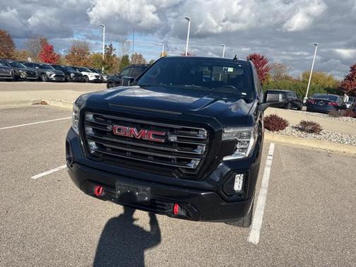 2019 GMC Sierra 1500 AT4
