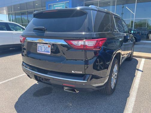 Mosaic Black Metallic 2018 Chevrolet Traverse Premier