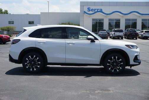 Platinum White 2027 Honda HR-V EX-L