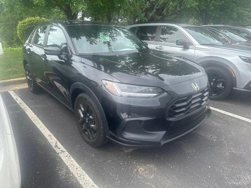 Crystal Black Pearl 2024 Honda HR-V AWD Sport