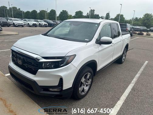 Platinum White Pearl 2024 Honda Ridgeline RTL