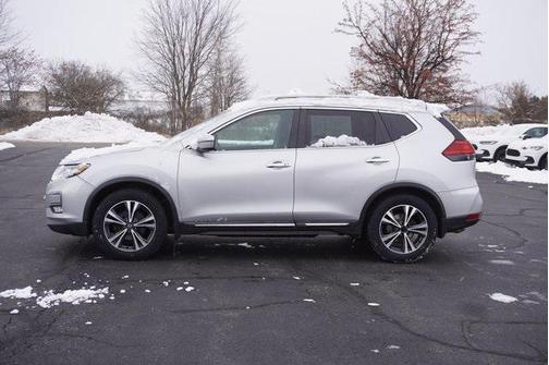 2017 Nissan Rogue SL