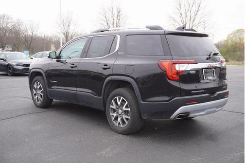 2023 GMC Acadia AWD SLE