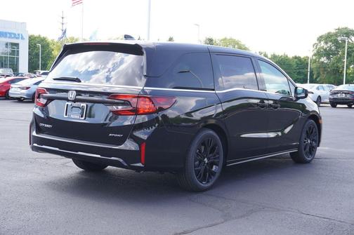 Crystal Black Pearl 2026 Honda Odyssey Sport-L
