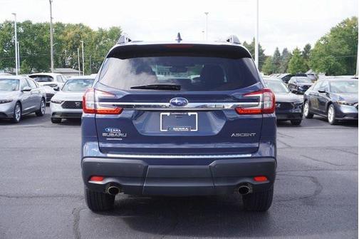 2024 Subaru Ascent Premium 8-Passenger