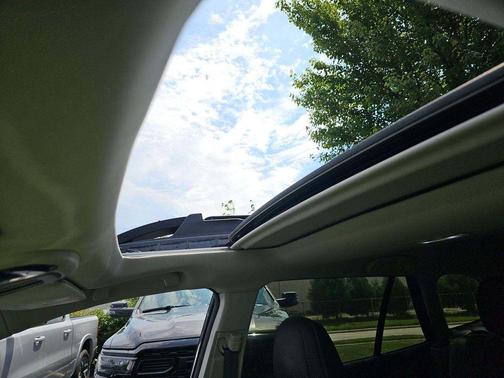 Cosmic Blue Pearl 2024 Subaru Outback Onyx Edition