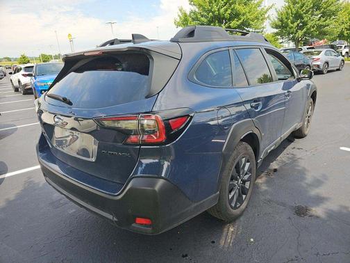 Cosmic Blue Pearl 2024 Subaru Outback Onyx Edition