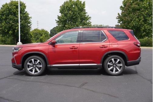 2025 Honda Pilot Touring 8-Passenger