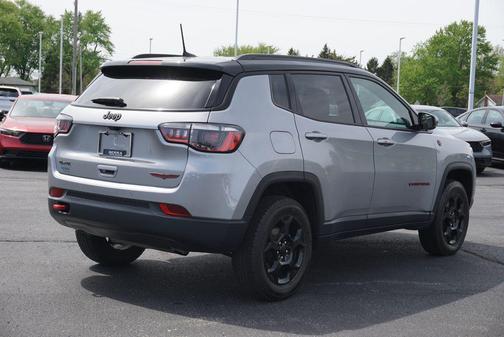 Billet Silver Metallic Clearcoat 2023 Jeep Compass Trailhawk