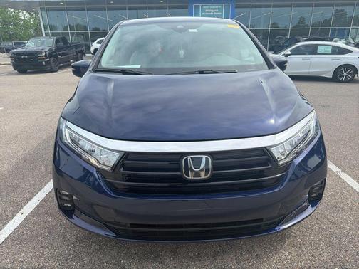 Obsidian Blue Pearl 2023 Honda Odyssey EX