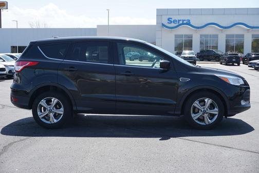 Tuxedo Black 2015 Ford Escape SE