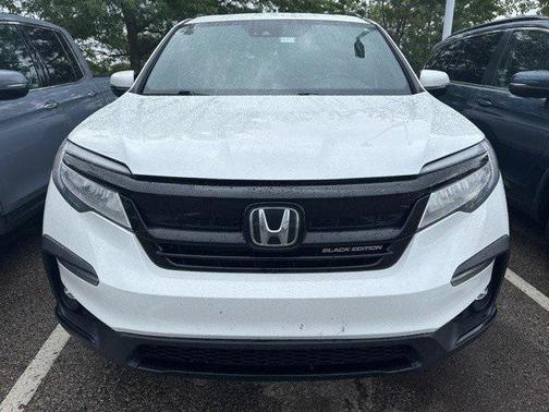 2022 Honda Pilot AWD Black Edition