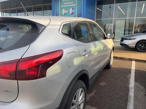 2018 Nissan Rogue Sport S