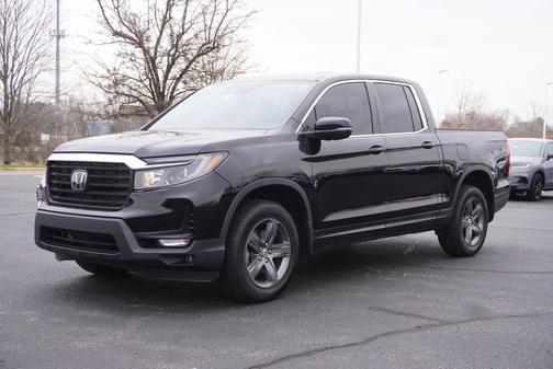 Crystal Black Pearl 2023 Honda Ridgeline RTL
