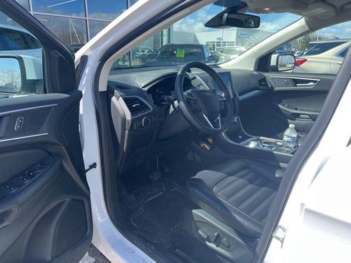 Oxford White 2023 Ford Edge SEL