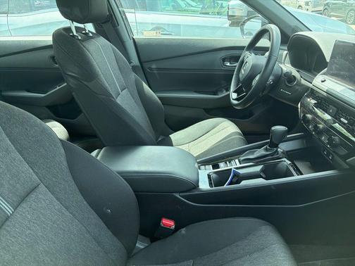 Crystal Black Pearl 2024 Honda Accord Hybrid Sport
