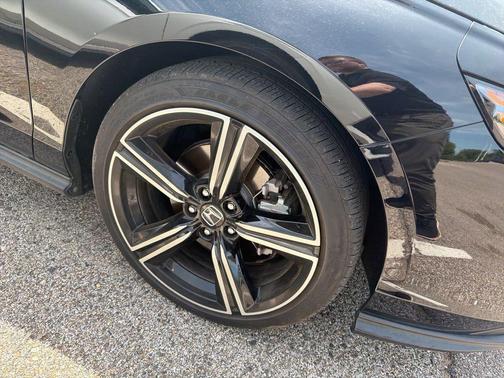 Crystal Black Pearl 2024 Honda Accord Hybrid Sport
