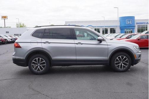 2020 Volkswagen Tiguan 2.0T SE 4MOTION