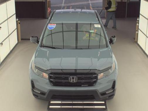 Pearl 2024 Honda Ridgeline Sport