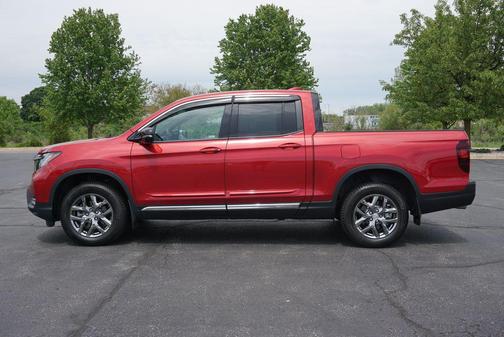 Radiant Red Metallic II 2025 Honda Ridgeline Black