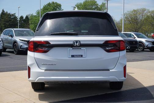Platinum White 2026 Honda Odyssey EX-L