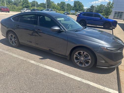 Meteorite Gray Metallic 2024 Honda Accord EX