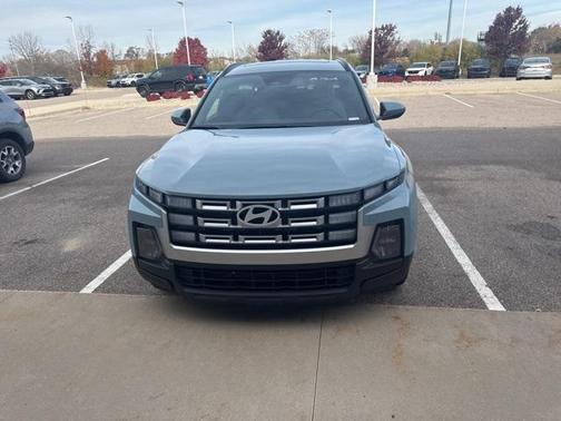 2025 Hyundai SANTA CRUZ SEL Activity