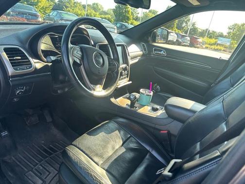 Granite Crystal Metallic Clearcoat 2014 Jeep Grand Cherokee Limited