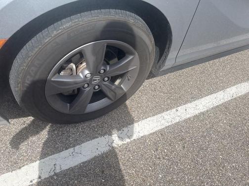 Silver 2023 Honda Odyssey EX