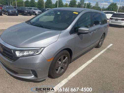 Silver 2023 Honda Odyssey EX