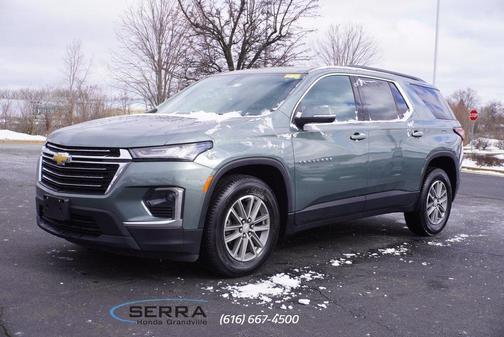 2023 Chevrolet Traverse LT Leather