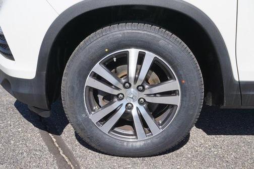 White Diamond Pearl 2016 Honda Pilot EX-L