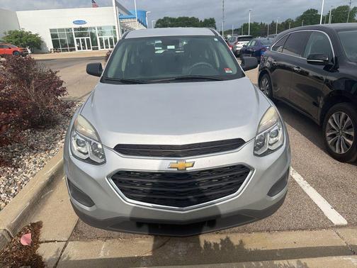 Silver Ice Metallic 2016 Chevrolet Equinox LS