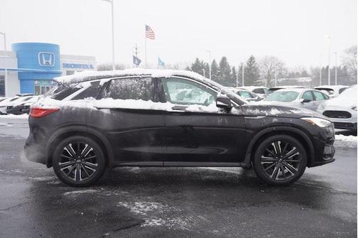 2021 INFINITI QX50 LUXE AWD