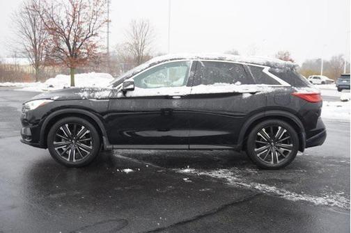 2021 INFINITI QX50 LUXE AWD