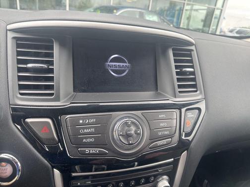 Magnetic Black Pearl 2019 Nissan Pathfinder S