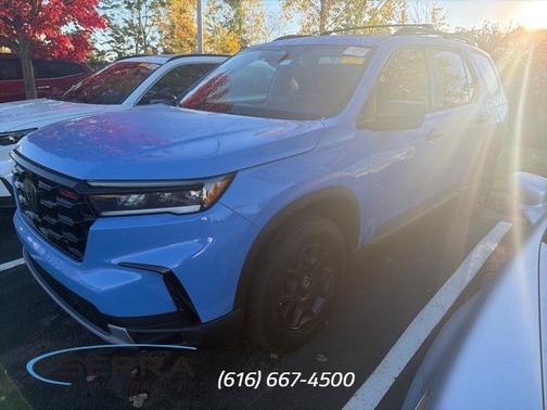 2023 Honda Pilot AWD TrailSport