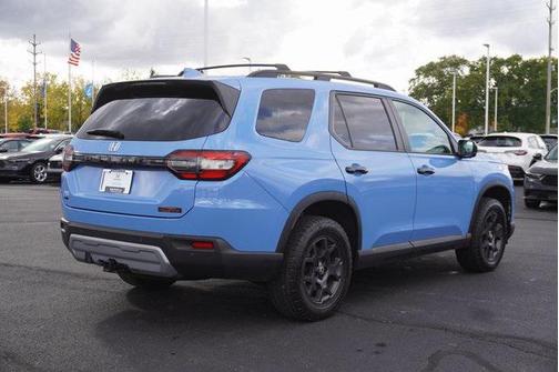 2023 Honda Pilot AWD TrailSport