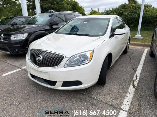 White Diamond Tricoat 2016 Buick Verano Base