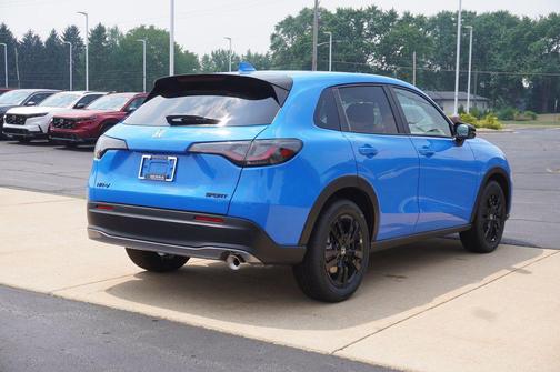 Blue Pearl 2027 Honda HR-V Sport