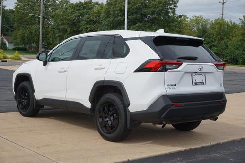 Wind Chill Pearl 2024 Toyota RAV4 LE