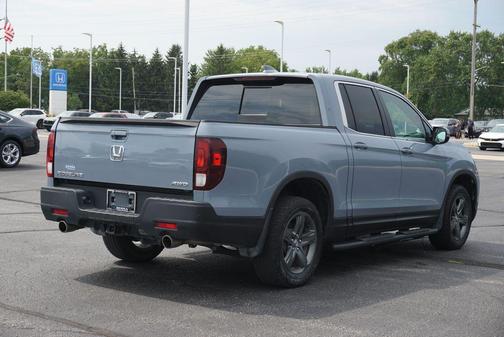 Sonic Gray Pearl 2023 Honda Ridgeline RTL