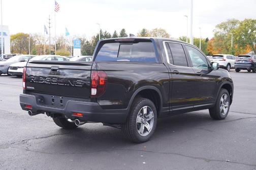 Crystal Black Pearl 2026 Honda Ridgeline RTL