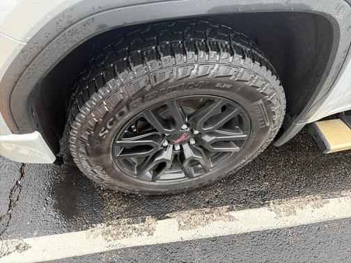 2020 GMC Sierra 1500 Elevation