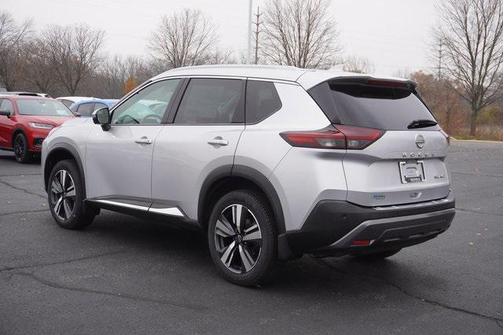 2022 Nissan Rogue SL