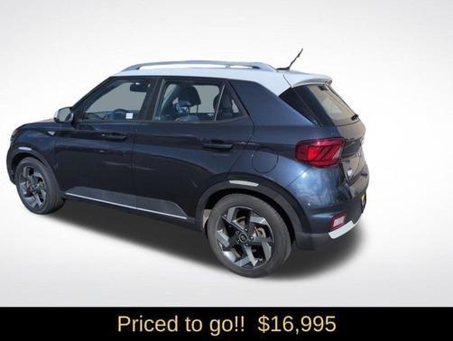 2023 Hyundai VENUE Limited