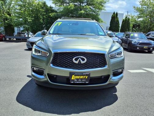2017 INFINITI QX60 Base