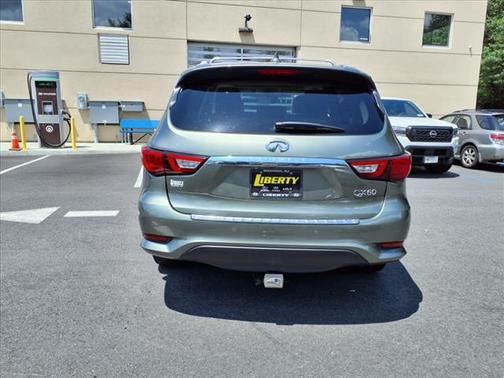 2017 INFINITI QX60 Base