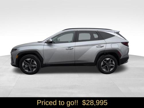 2025 Hyundai TUCSON SEL